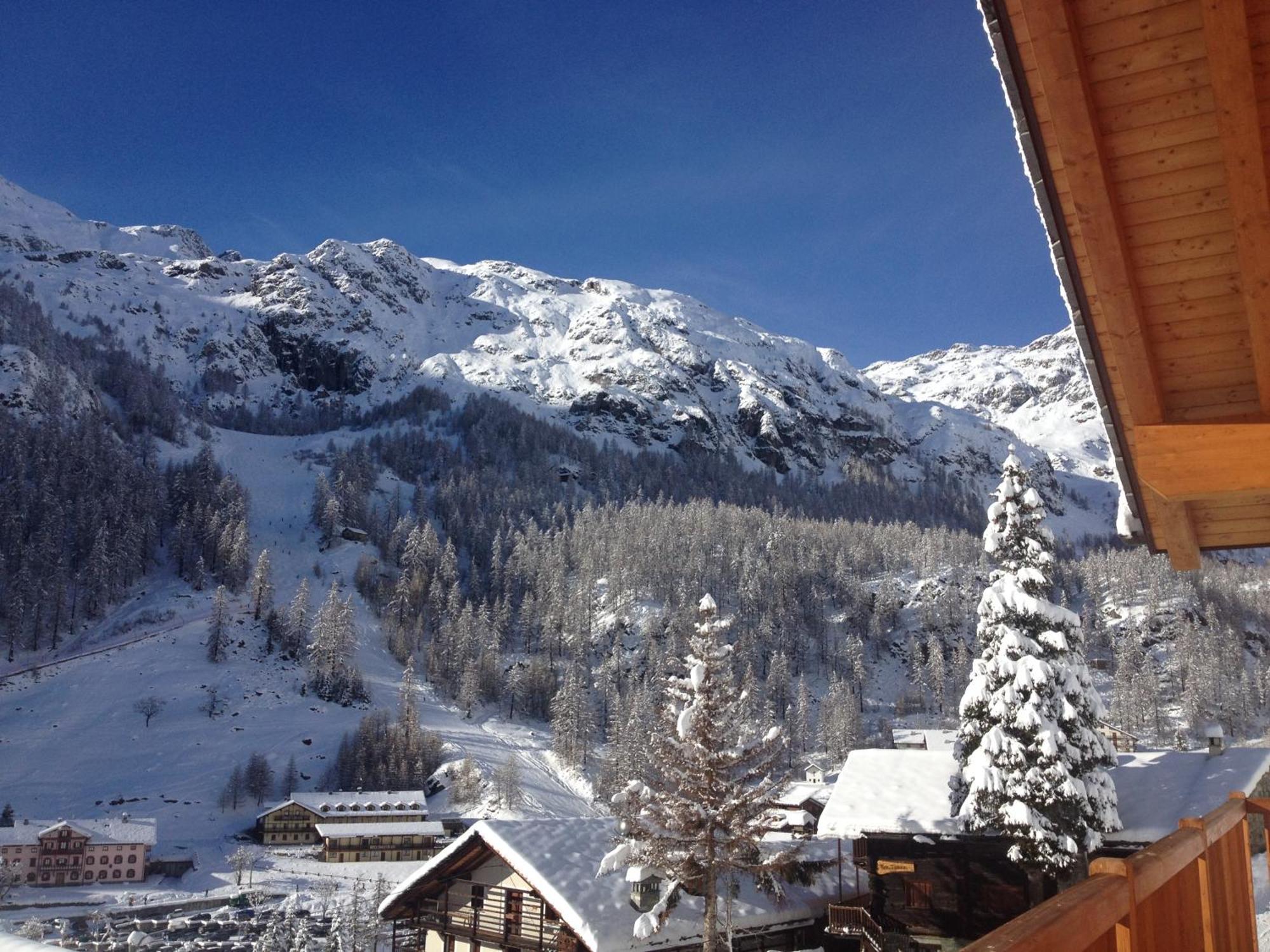 Hotel De Gletscher Gressoney-la-Trinité Extérieur photo